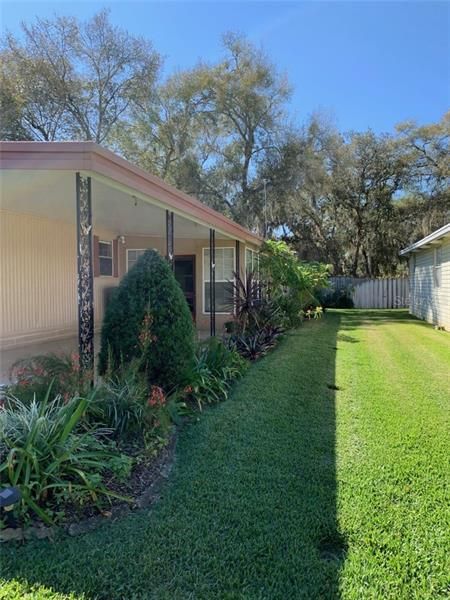 Recently Sold: $81,900 (2 beds, 2 baths, 1440 Square Feet)
