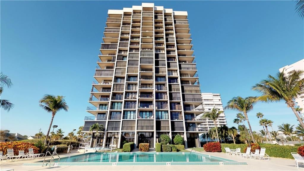 Recently Sold: $232,000 (2 beds, 2 baths, 1422 Square Feet)