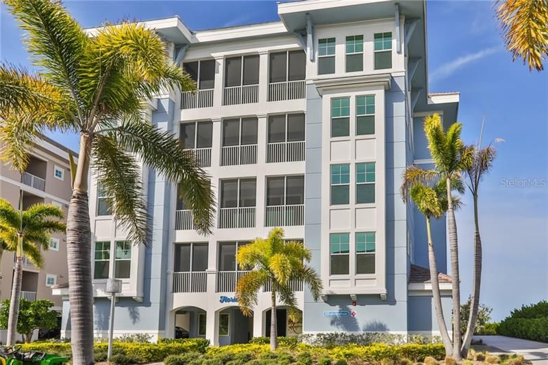 Recently Sold: $529,910 (2 beds, 2 baths, 1456 Square Feet)