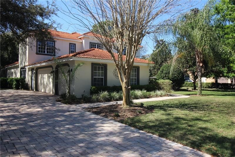 Recently Sold: $699,000 (5 beds, 4 baths, 3749 Square Feet)