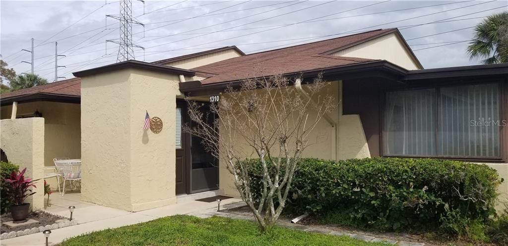 Vendido Recientemente: $159,900 (2 camas, 2 baños, 1000 Pies cuadrados)