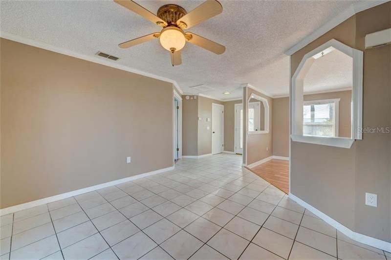 Recently Sold: $270,000 (2 beds, 2 baths, 1332 Square Feet)