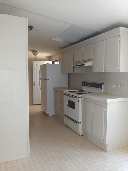 Recently Rented: $1,100 (3 beds, 2 baths, 1160 Square Feet)