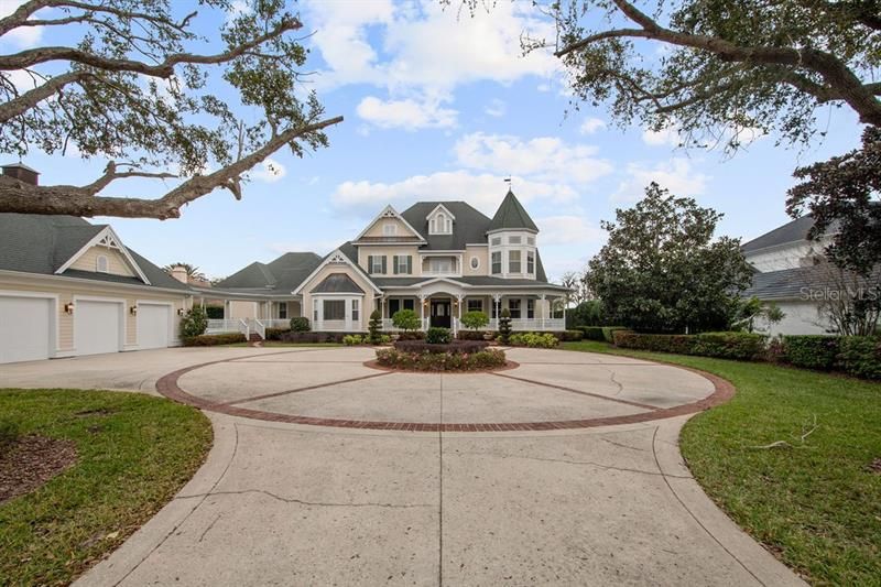 Recently Sold: $2,795,000 (5 beds, 5 baths, 5836 Square Feet)