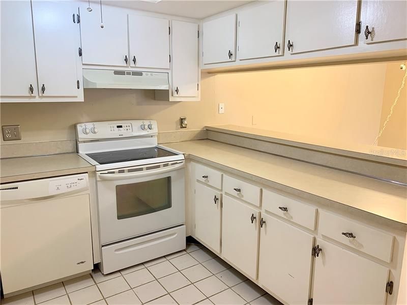 Recently Sold: $90,000 (2 beds, 2 baths, 899 Square Feet)