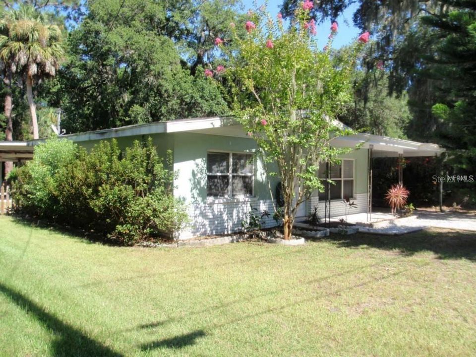 Recently Rented: $1,200 (3 beds, 2 baths, 1118 Square Feet)