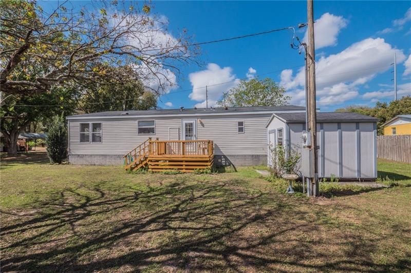 Recently Sold: $155,000 (3 beds, 2 baths, 1264 Square Feet)