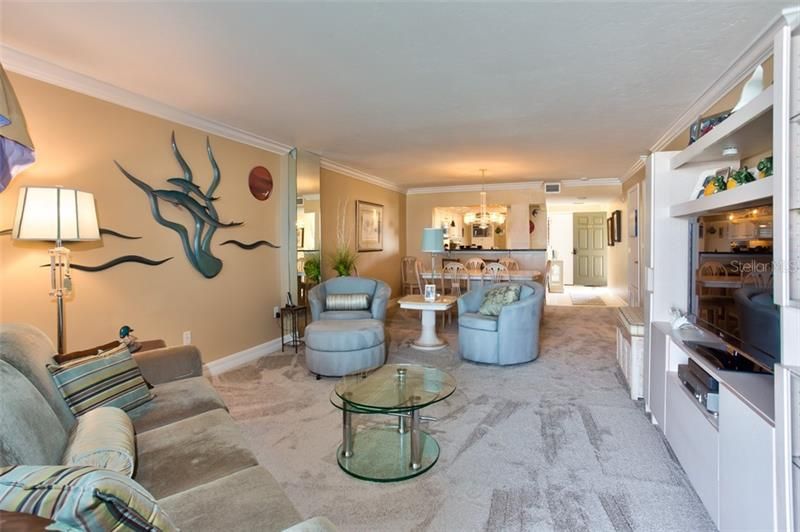Recently Sold: $815,000 (2 beds, 2 baths, 1498 Square Feet)