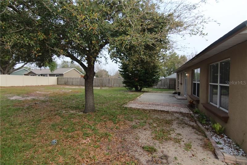 Recently Rented: $1,500 (3 beds, 2 baths, 1236 Square Feet)