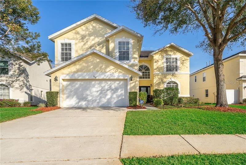 Recently Sold: $299,900 (6 beds, 4 baths, 2750 Square Feet)
