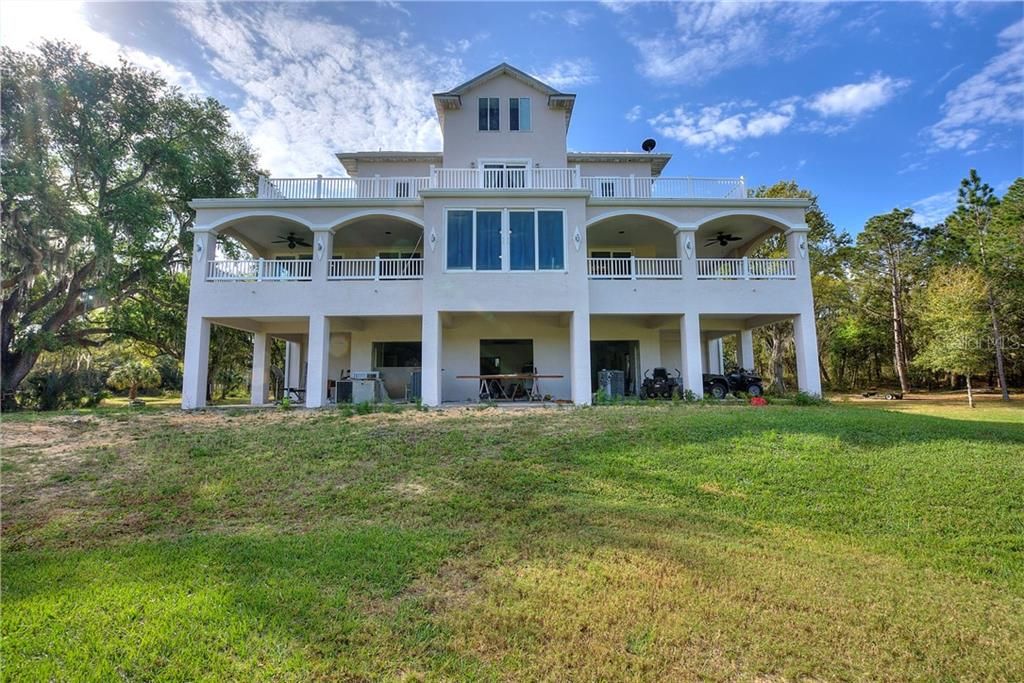 Recently Sold: $785,000 (4 beds, 5 baths, 7200 Square Feet)