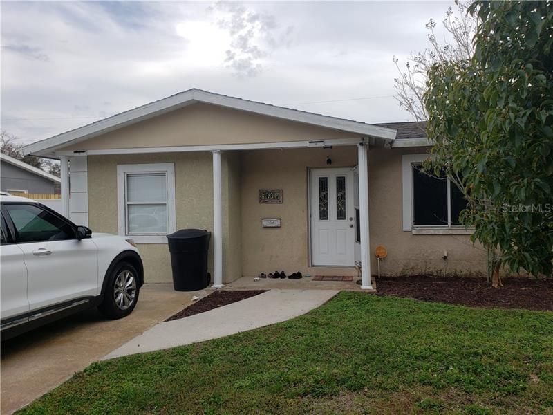 Recently Sold: $210,000 (3 beds, 2 baths, 1688 Square Feet)