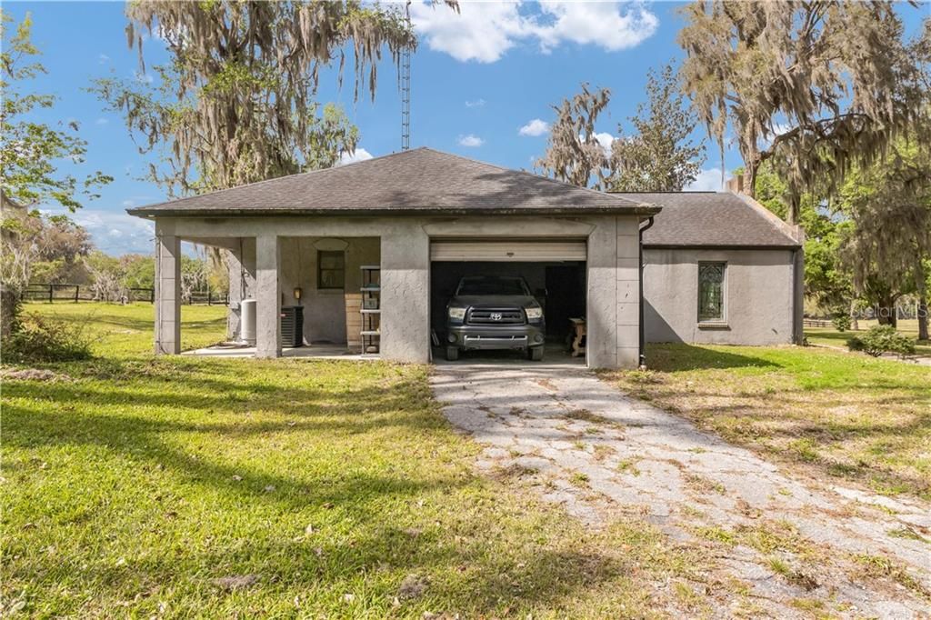 Recently Sold: $1,500,000 (5 beds, 4 baths, 3861 Square Feet)