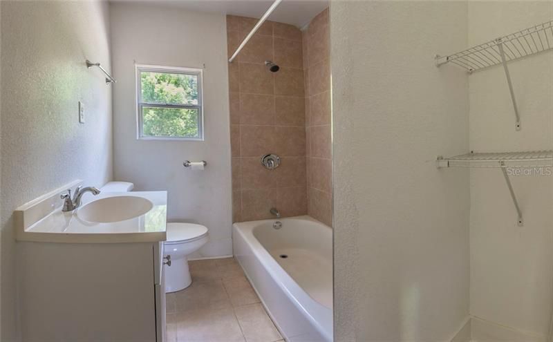 Недавно арендовано: $850 (2 спален, 1 ванн, 934 Квадратных фут)