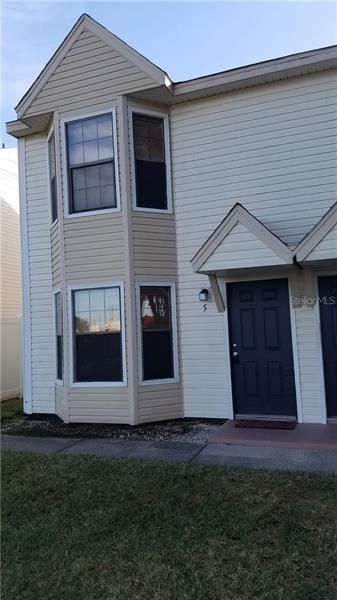 Recently Rented: $950 (2 beds, 1 baths, 920 Square Feet)