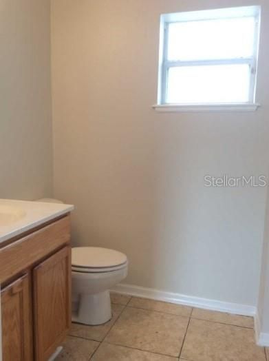 Recently Rented: $1,350 (3 beds, 2 baths, 1555 Square Feet)