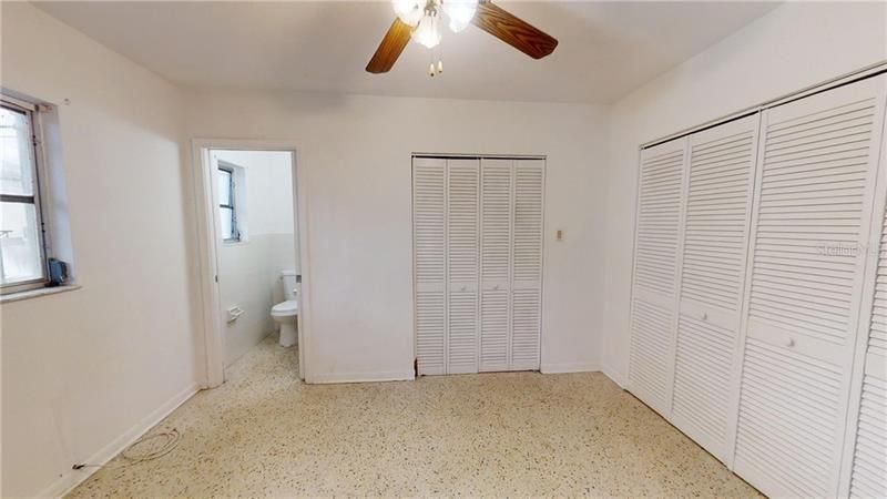 Recently Sold: $235,000 (3 beds, 1 baths, 1836 Square Feet)