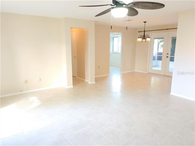 Recently Rented: $1,400 (2 beds, 2 baths, 1201 Square Feet)