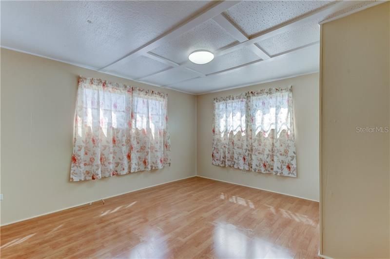 Recently Sold: $30,000 (1 beds, 1 baths, 480 Square Feet)