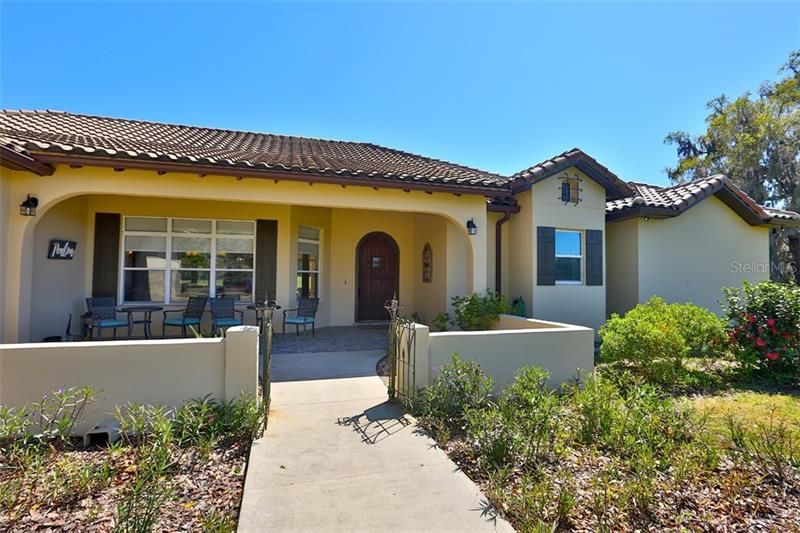 Recently Sold: $1,139,000 (3 beds, 2 baths, 3161 Square Feet)