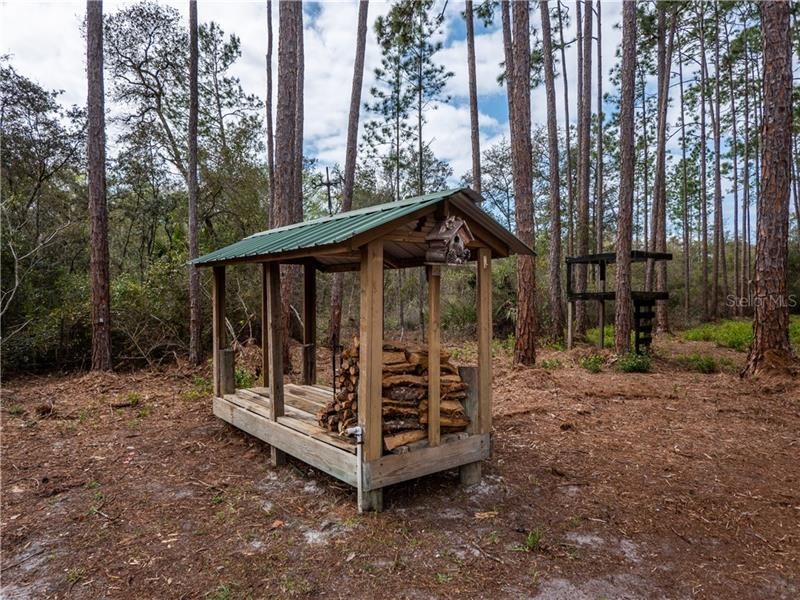 Vendido Recientemente: $249,000 (3 camas, 2 baños, 1914 Pies cuadrados)