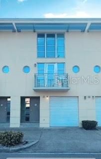 Recently Sold: $438,500 (1 beds, 2 baths, 1481 Square Feet)