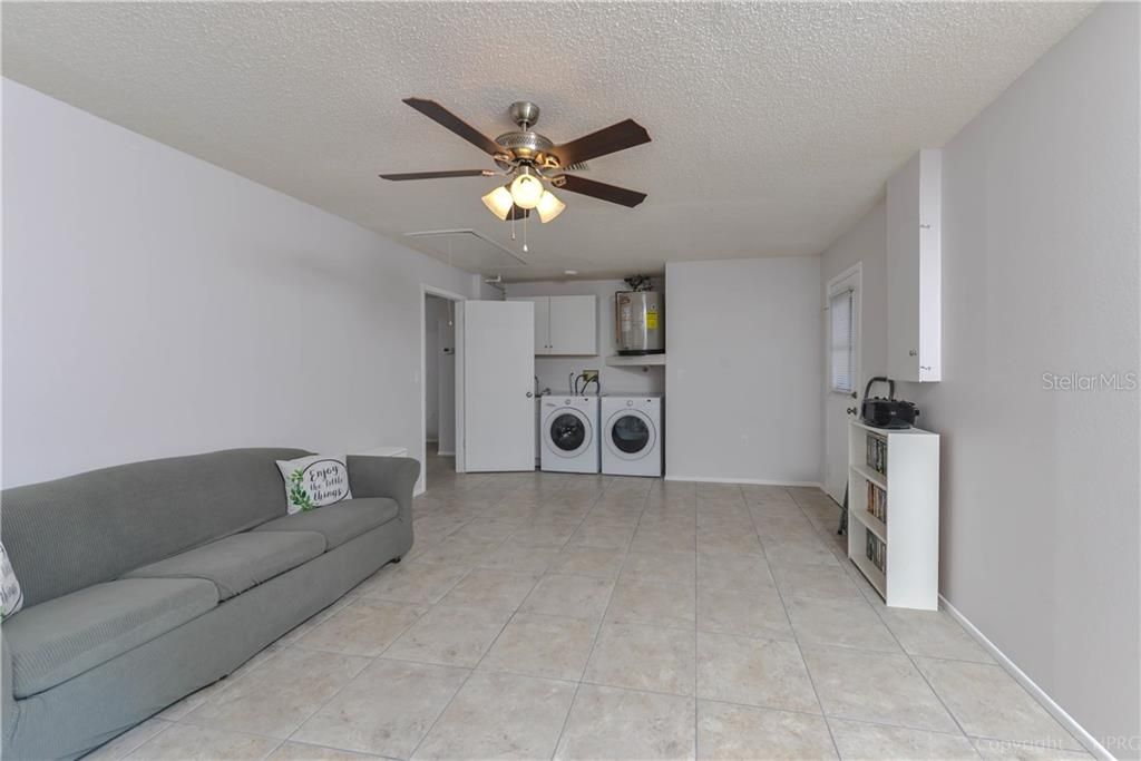 Recently Sold: $160,000 (2 beds, 2 baths, 1473 Square Feet)