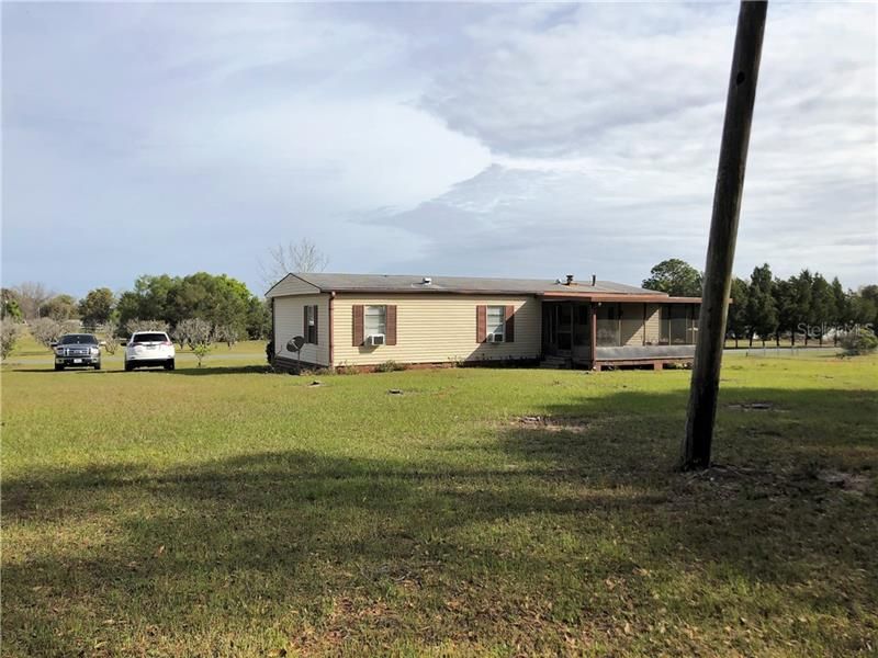 Recently Sold: $79,900 (3 beds, 2 baths, 1152 Square Feet)