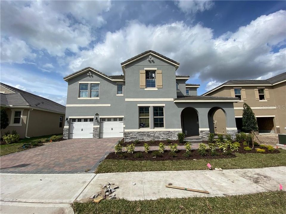 Recently Sold: $604,891 (5 beds, 3 baths, 3926 Square Feet)