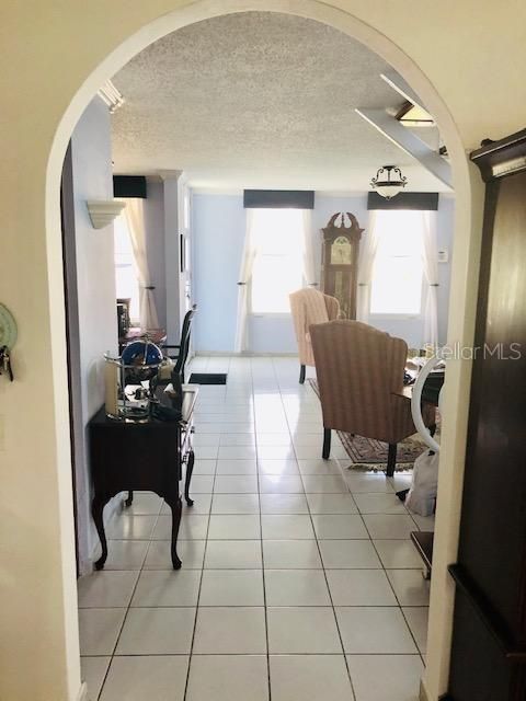 Recently Sold: $309,000 (4 beds, 2 baths, 2400 Square Feet)