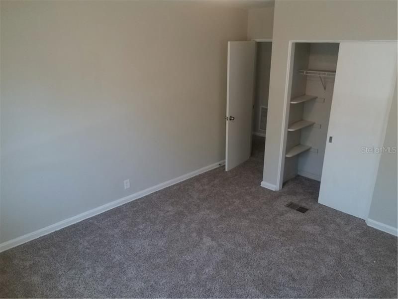 Recently Rented: $850 (2 beds, 1 baths, 1032 Square Feet)