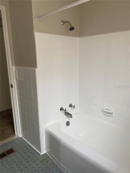 Недавно арендовано: $850 (2 спален, 1 ванн, 1032 Квадратных фут)