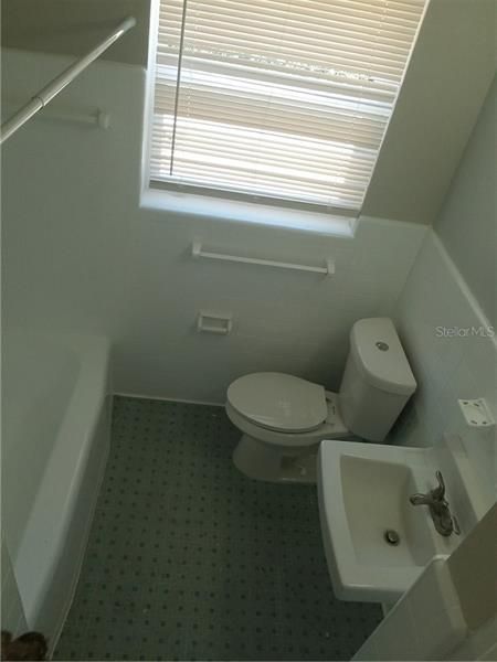 最近租的: $850 (2 贝兹, 1 浴室, 1032 平方英尺)
