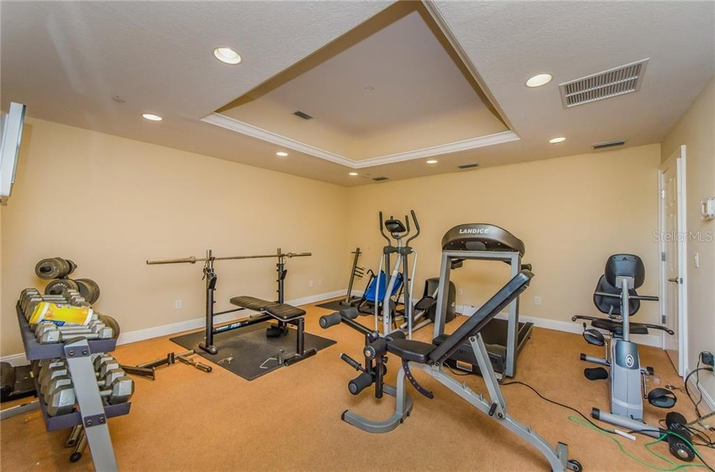Fitness room on the 2nd floor