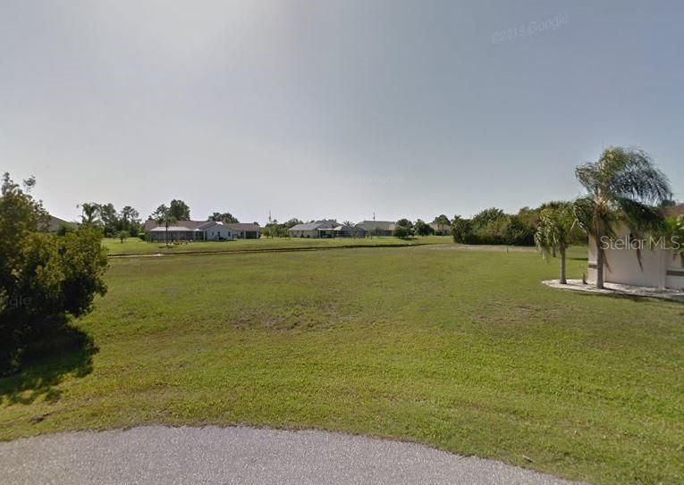 Недавно продано: $23,900 (0.31 acres)