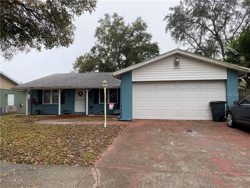Recently Sold: $240,000 (3 beds, 2 baths, 1412 Square Feet)