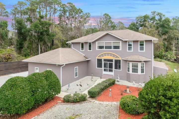 Недавно продано: $549,000 (4 спален, 3 ванн, 3086 Квадратных фут)