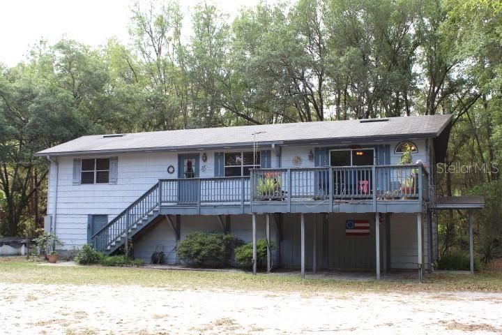 Recently Sold: $125,000 (3 beds, 2 baths, 1411 Square Feet)