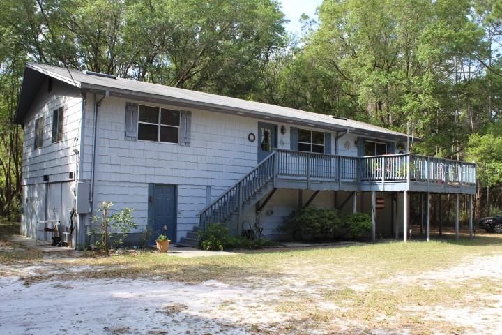 Recently Sold: $125,000 (3 beds, 2 baths, 1411 Square Feet)