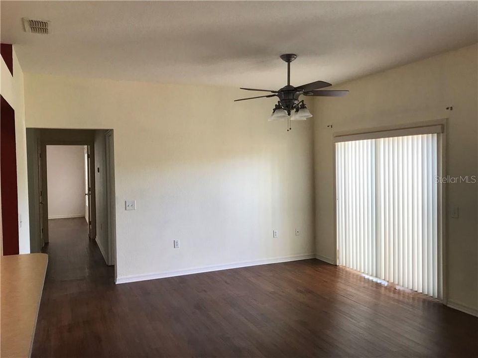 Recently Rented: $1,000 (2 beds, 2 baths, 1017 Square Feet)