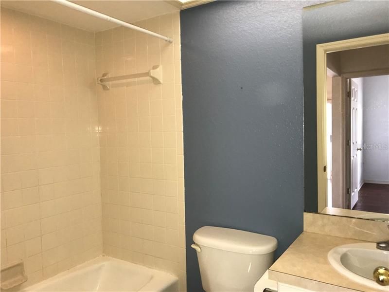 Recently Rented: $1,000 (2 beds, 2 baths, 1017 Square Feet)