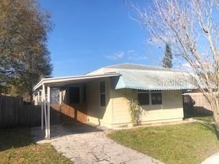 Recently Sold: $180,000 (2 beds, 1 baths, 998 Square Feet)