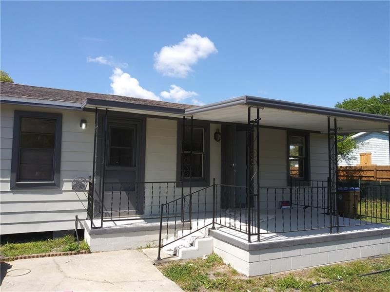 Recently Sold: $130,000 (3 beds, 2 baths, 651 Square Feet)