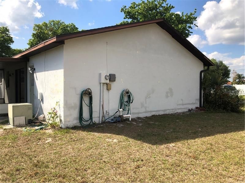 Recently Sold: $114,900 (3 beds, 2 baths, 1098 Square Feet)