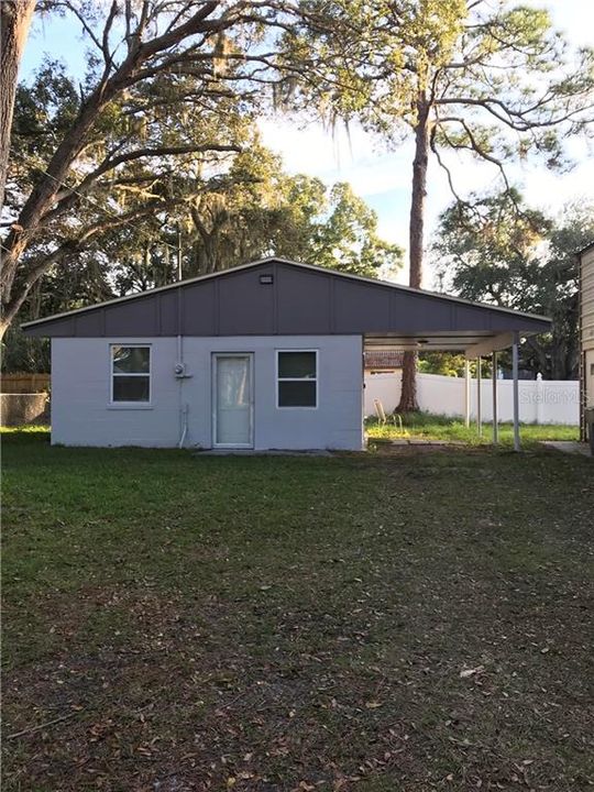 Recently Rented: $900 (0 beds, 1 baths, 250 Square Feet)