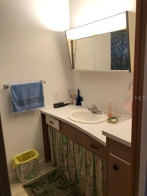 Vendido Recientemente: $32,500 (1 camas, 1 baños, 576 Pies cuadrados)