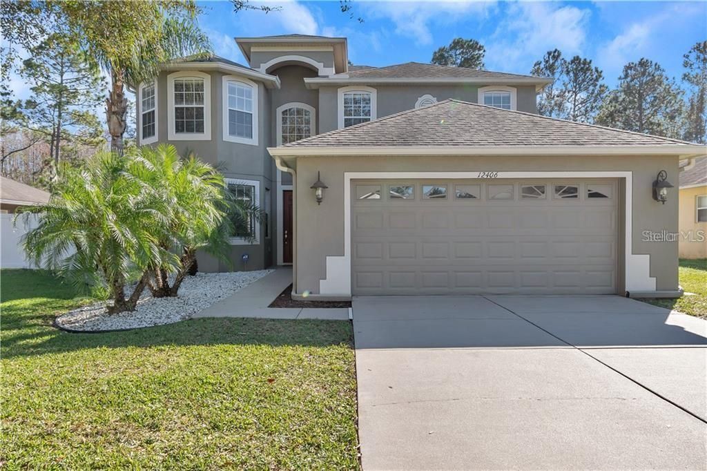 Recently Rented: $1,600 (4 beds, 3 baths, 2488 Square Feet)