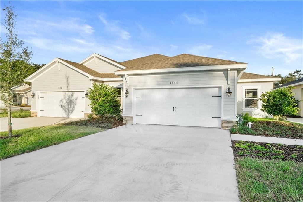 Недавно продано: $287,500 (3 спален, 2 ванн, 1746 Квадратных фут)