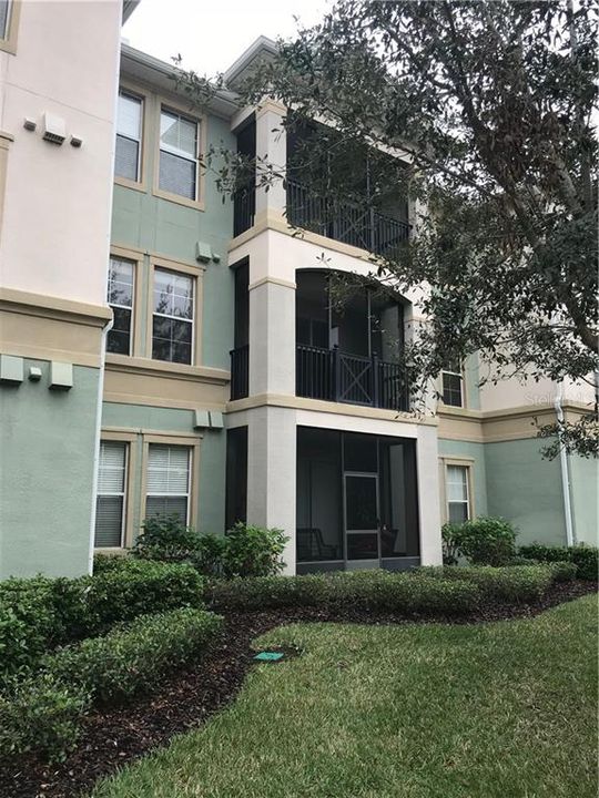 Recently Sold: $198,900 (2 beds, 2 baths, 1161 Square Feet)