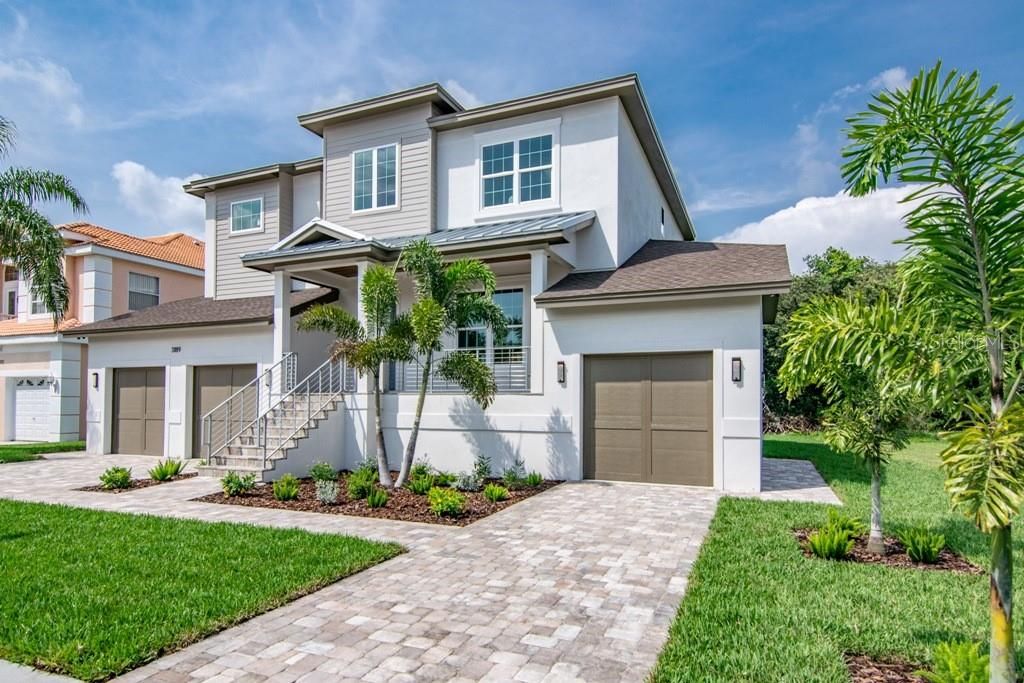 Recently Sold: $1,284,999 (4 beds, 3 baths, 3266 Square Feet)